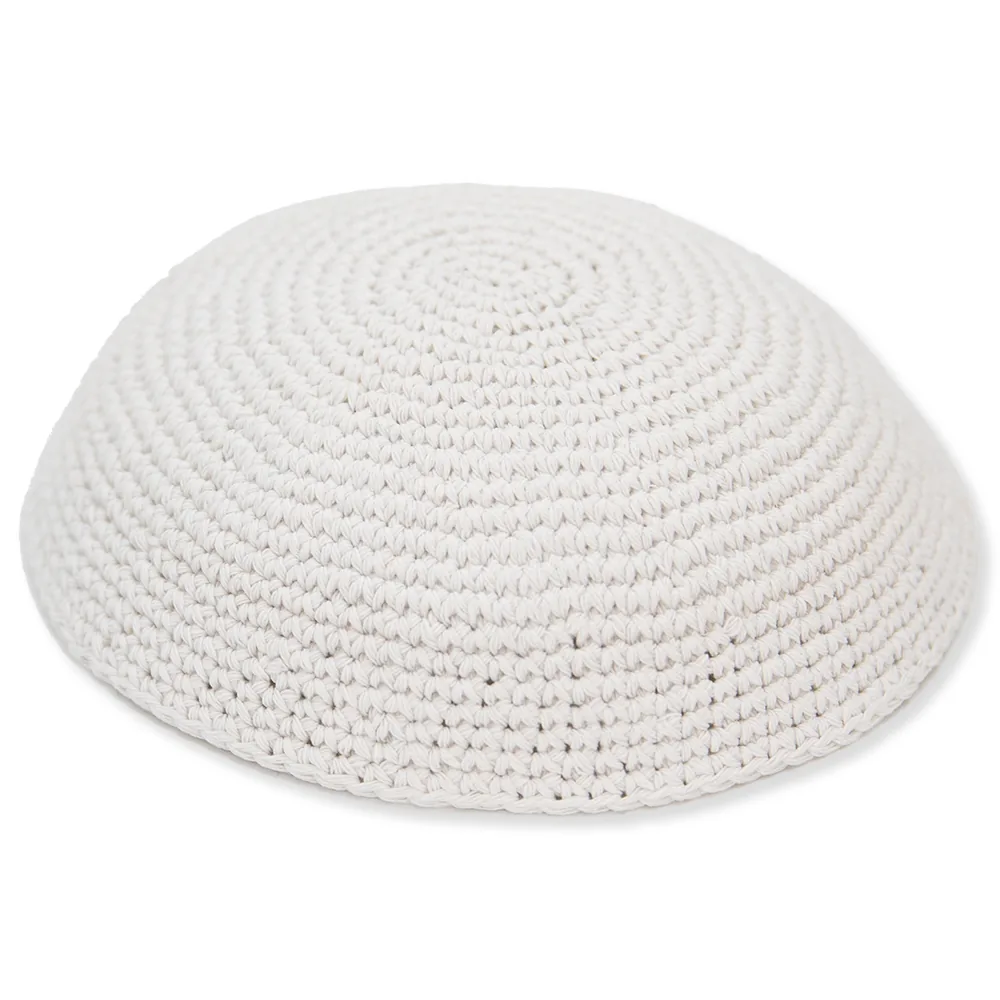 כיפה סרוגה 18 ס"מ לבן חלק - 12 יח