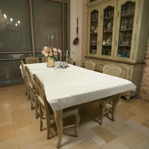מפת שולחן מהודרת "שבת ויום טוב" 140x280 ס"מ