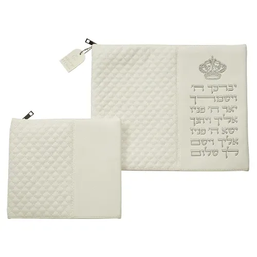 סט טלית דמוי עור - לבן 36*29 ס"מ עם אותיות מוטבעות — תמונה 1