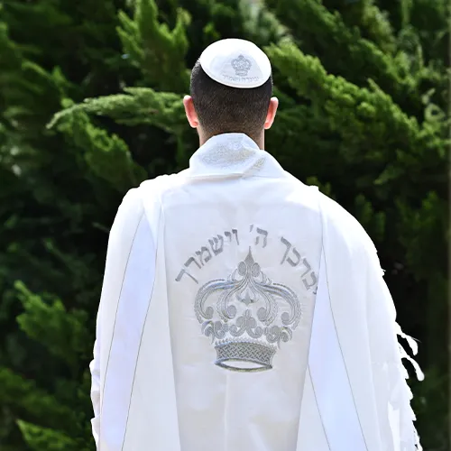 טלית דגם כתר — תמונה 1