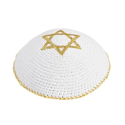 כיפה סרוגה 16 ס"מ לבן עם רקמה זהב מגן דוד
