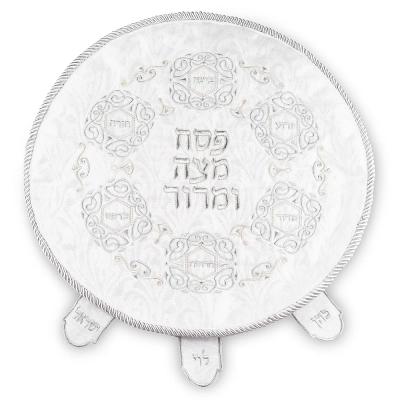 כיסוי פסח ברוקרט עם רקמה כסף 45 ס"מ
