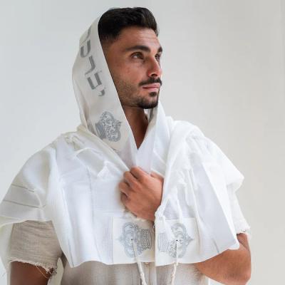 טלית פרימיום תשבץ 100% צמר רחלים דגם יברכך עטרה ופינות רקומות בצבע כסף