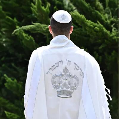 טלית דגם כתר